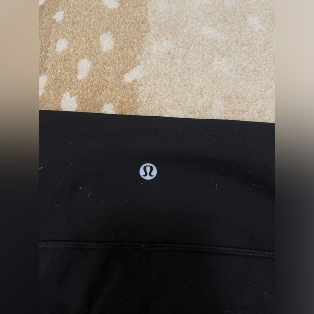 Lululemon high-rise crop black align leggings women’s size 6 SOLD - Picture 4 of 4
